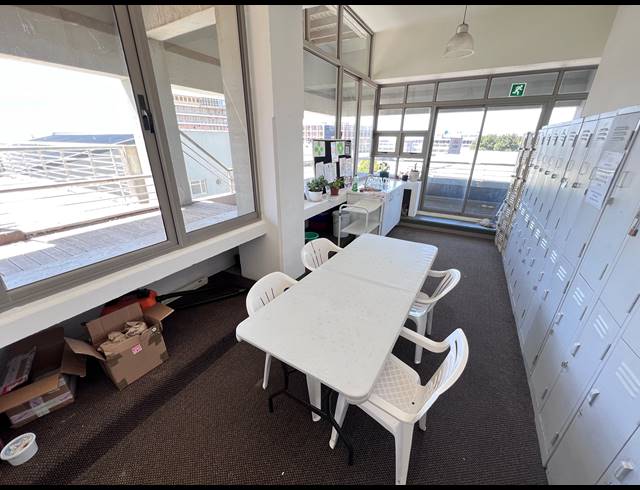 450M² OFFICE FOR SALE IN SALT RIVER